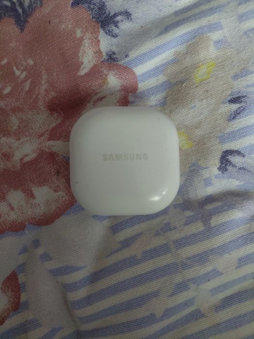 Samsung Buds 2 (рабочий)