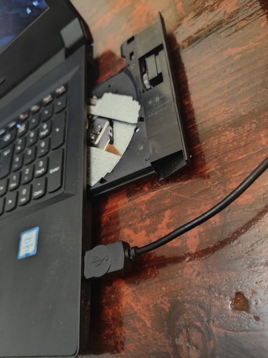 Laptop Lenovo B51