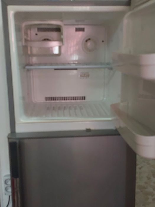 Продам холодильник Samsung