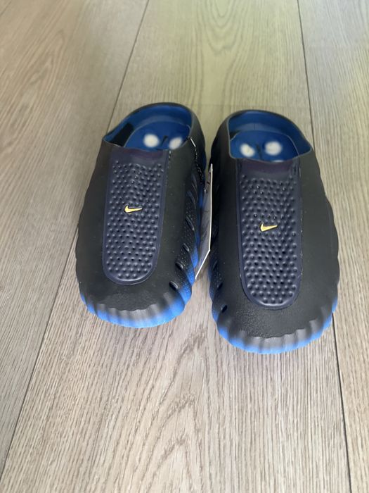 Nike mind slides