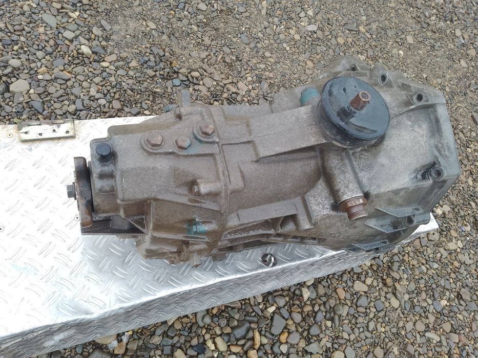 Cutie viteze manuala 5+1 Vw Lt 35 2.8. TDI.156 CP MAN AUH