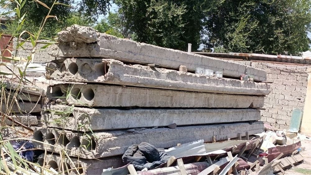 Срочно продаю бетонный плита
