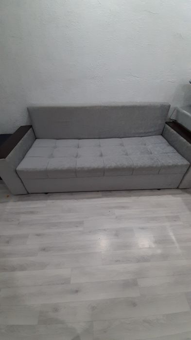 Продам диван раздвижной