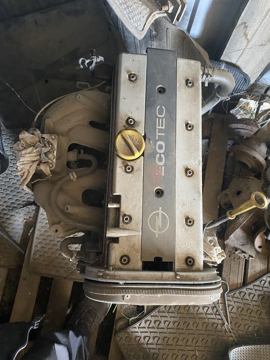 Двигатель от опель омега В обьем 2.0