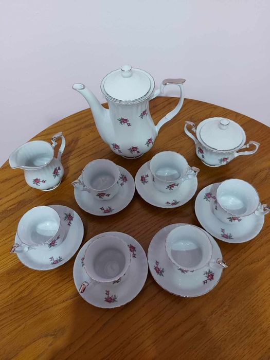 CHODZIEZ Полски сервиз в пефектно състояние.