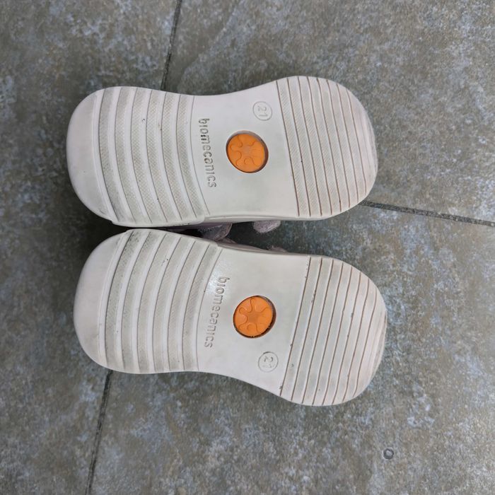 Biomecanics кожени обувки размер 21 – отлично състояние