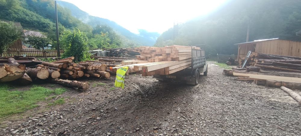 Cherestea de vânzare