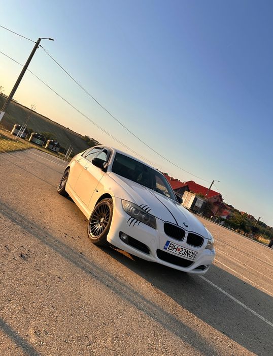 Vând BMW 318d alb