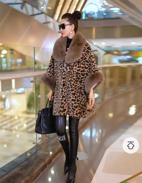 Теплая накидка пончо продам