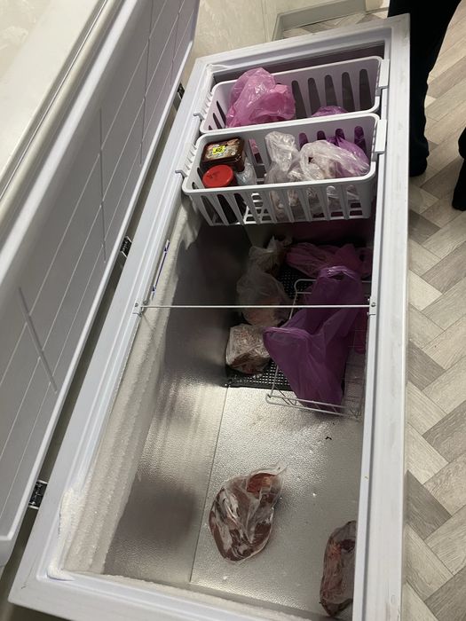 Продам морозильную камеру