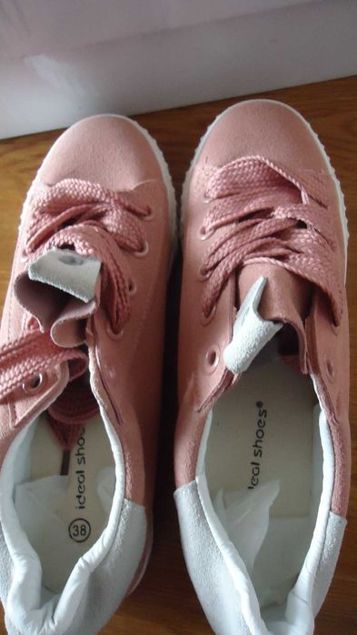 Розови кецове -нови