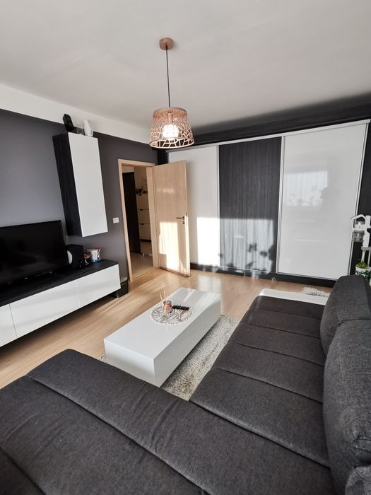 Apartament 2 camere decomandat | Tractorul – Nicolae Labiș | Mobilat și utilat | Parcare inclusă | Bloc 2016