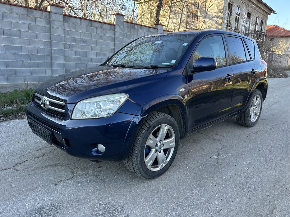 Тойота рав4 2,2д-кат 177кс на части/Toyota Rav 4 2,2 D-cat 177ks