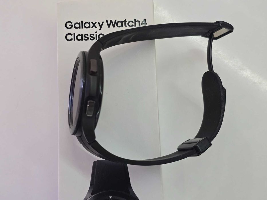 Samsung Galaxy Watch 4 Classic SM-R895F 46 mm LTE (черен)