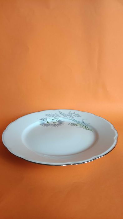 *Limoges France* чинии за супа и основно от фин порцелан