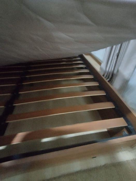 Продам кровать 2х спальный