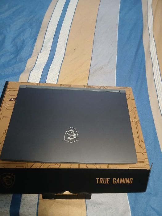 Vând Laptop Gaming
