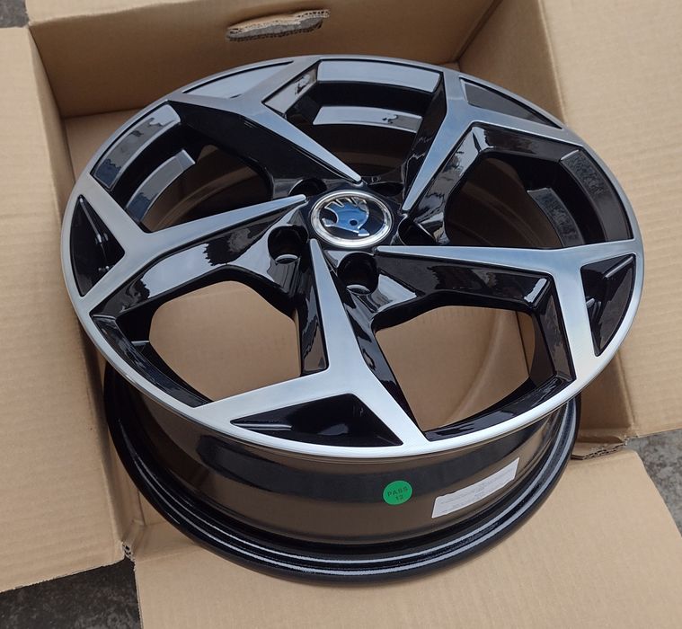 Jante 15 Skoda Rapid Scala Fabia Kamiq Praktik Roomster și Octavia