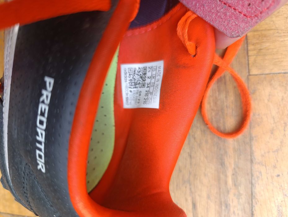 Детски бутонки Adidas