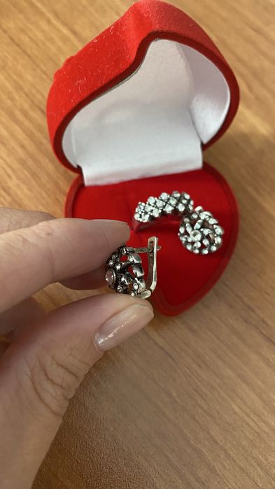 Серебряный комплект кольцо серьги