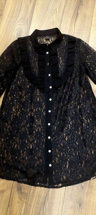 Рокля- риза, Lucy, M