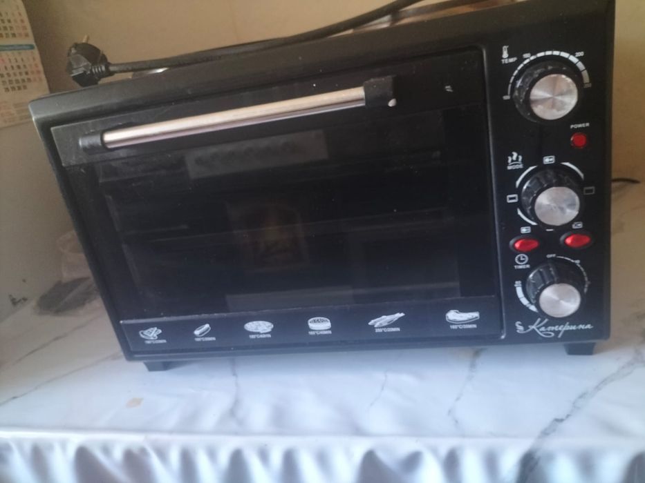 Духовая печь. Состояние хорошие