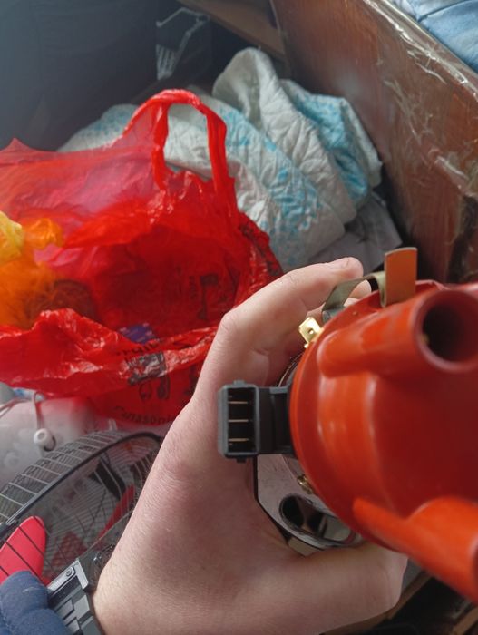 Трамблер на гольф 3 1,6