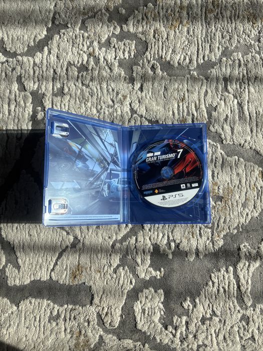 Игра на пс 5 гран турисм