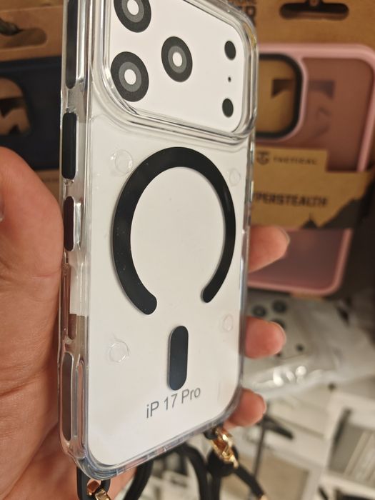 IPhone 17 Pro,17 Pro Max  Magsafe гърбове с връзка през рамо