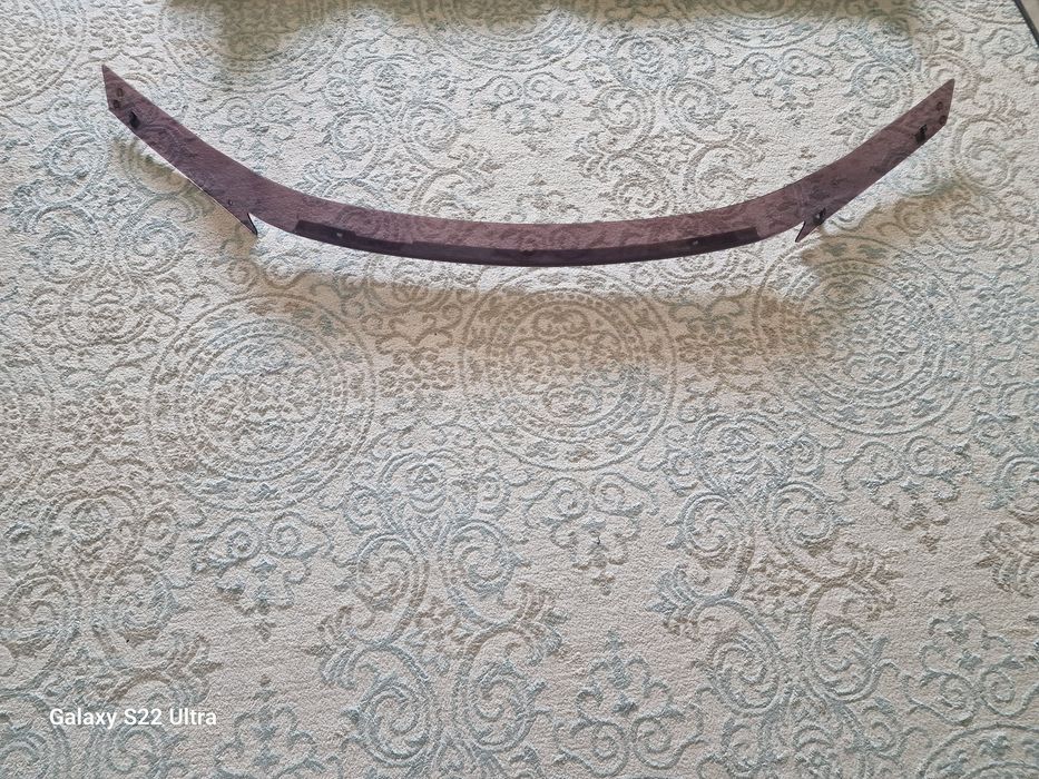 Продам ветровик на камри 50