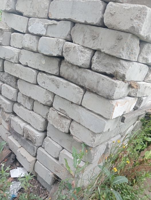 Продам кирпич.силикат.красный.