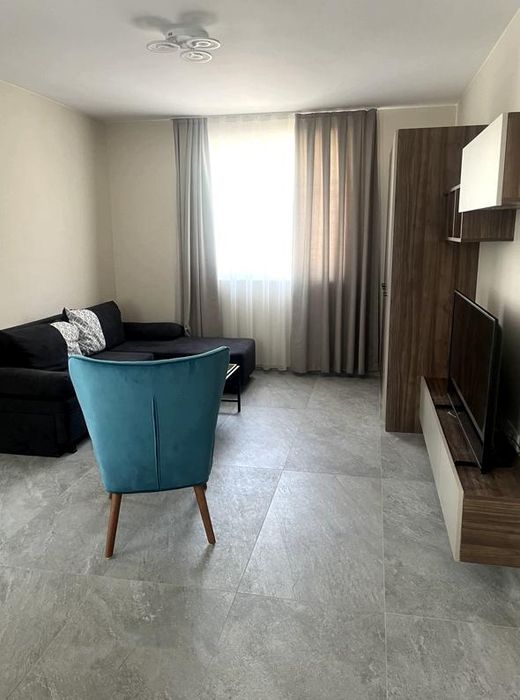 Дава се под наем Двустаен апартамент в Пловдив, Христо Смирненски - 65 кв.м за 375 € - Снимка #1