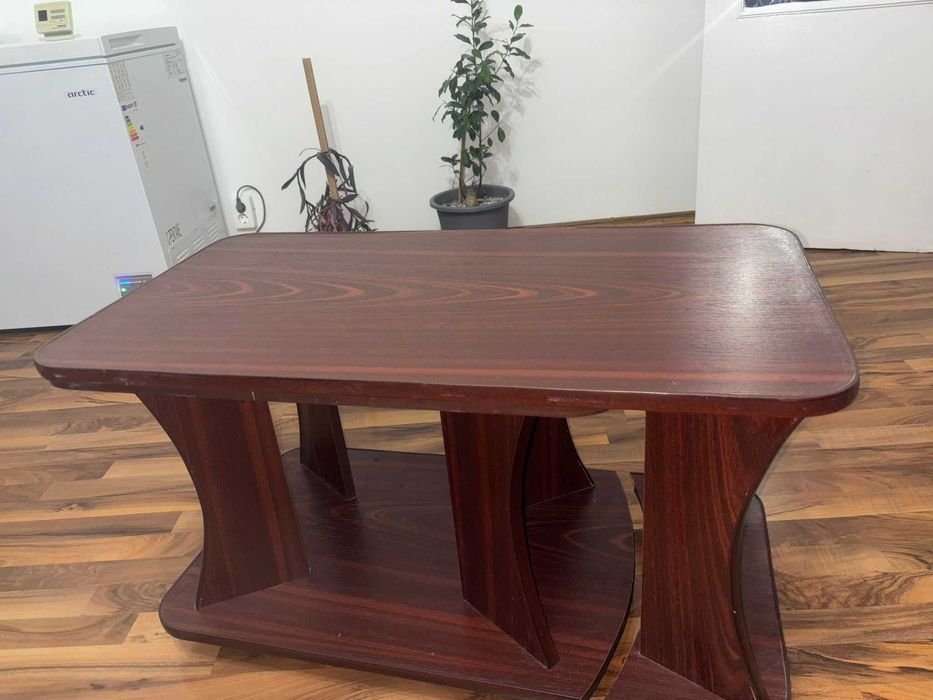 Masa de cafea utilizata