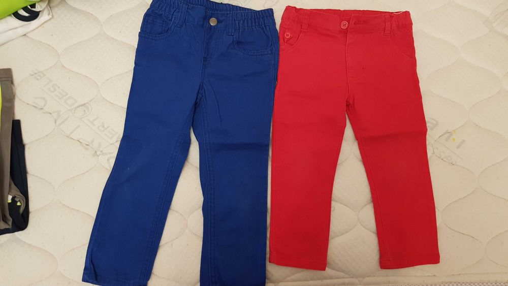 Детски дрешки на символични цени