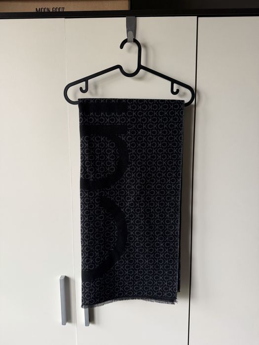 calvin klein голям шал