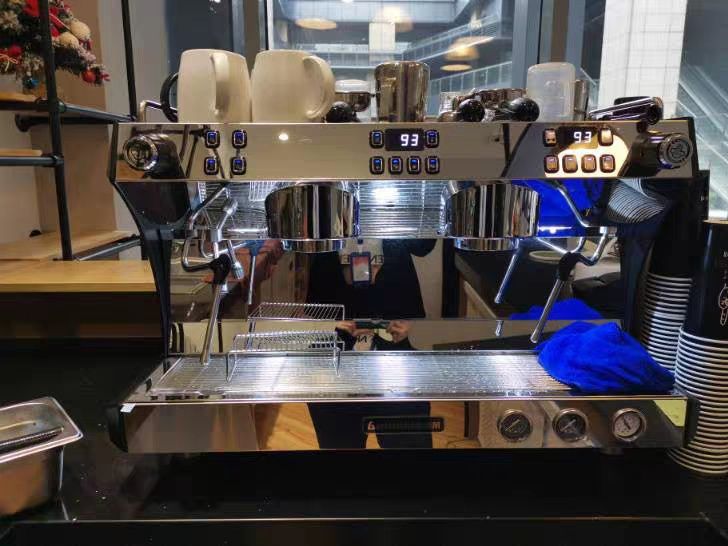 Кофемашина для кофейня