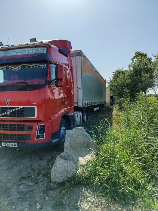 VOLVO EURO 5 + KRONE Прицеп Сотилади