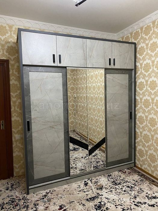 Скидка. Шкаф купе антресоль 207 большой