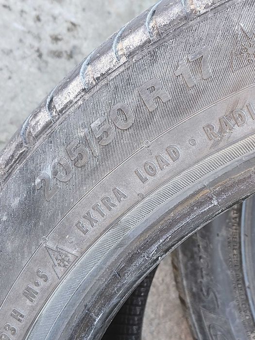 Genți Audi r17 foarte bune/Cauciucuri foarte bune la un preț rezonabil