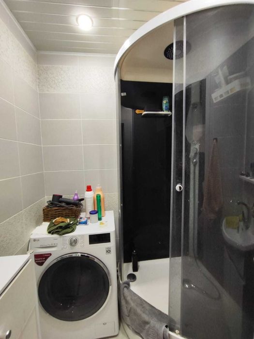 3 комн квартира, район СКГУ