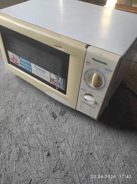 Продам микроволновку Панасоник