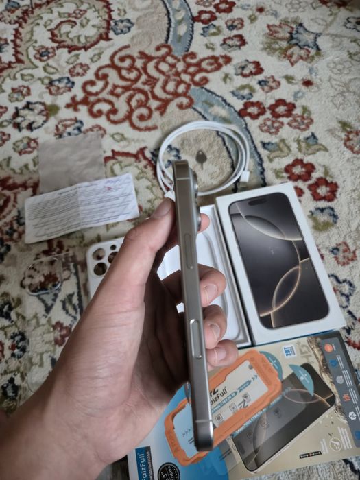 Iphone 16 pro АКБ 100% 256GB Natural Titanium eSIM