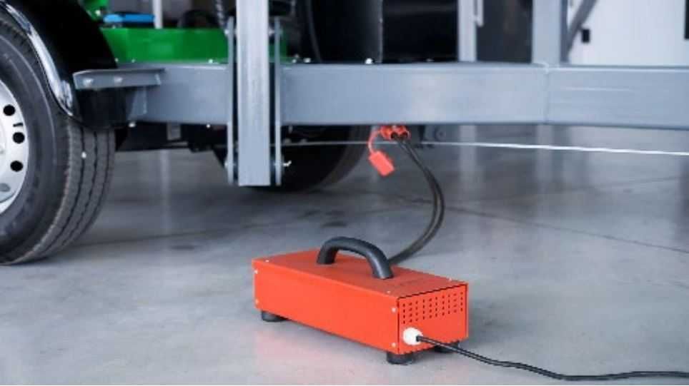 Подъемник прицепной гидравлический 14м