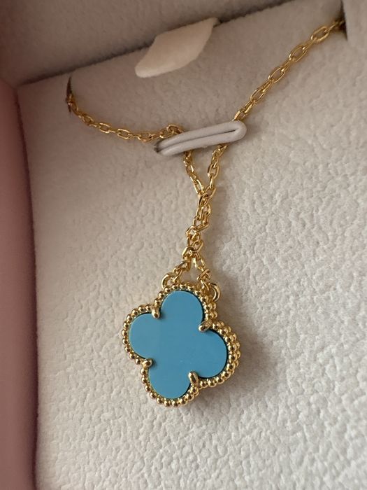 Колие Van Cleef ново в кутия