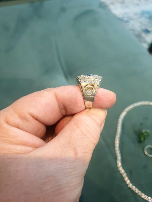 Продаю серебряные изделия