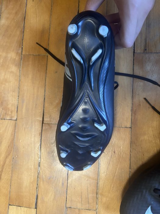 Футболни обувки nike mercurial air zoom