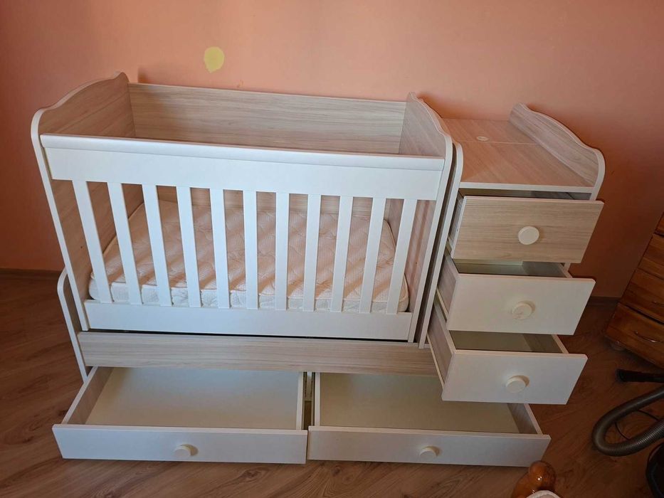 Бебешко Легло !!