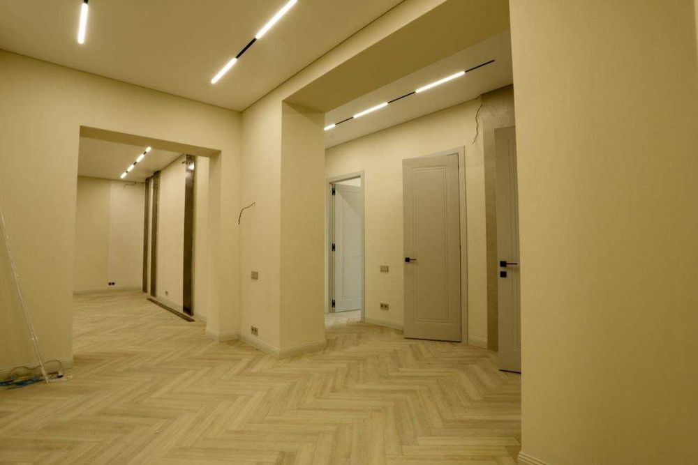 Продажа 4-комнатной квартиры