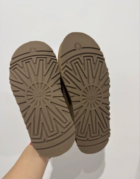 UGG tazz - Nou cu eticheta
