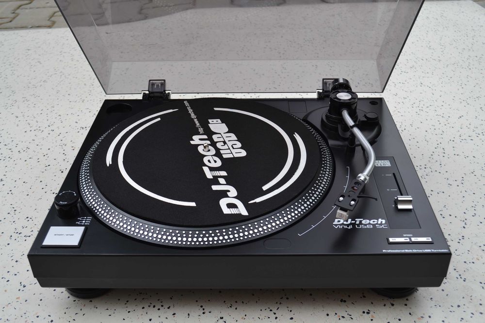 Pick up DJ Tech model Vinyl USB 5 C